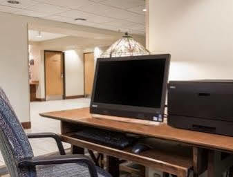 Baymont Inn & Suites By Wyndham Anchorage Airport Экстерьер фото