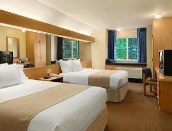 Baymont Inn & Suites By Wyndham Anchorage Airport Экстерьер фото